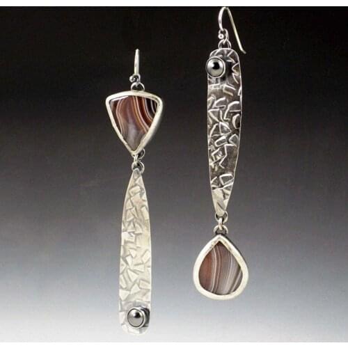 Indian Tribal Asymmetry Long Dangle Earrings for Women Retro Antique Silver Color Carved Texture Beaded Water Drop Earrings