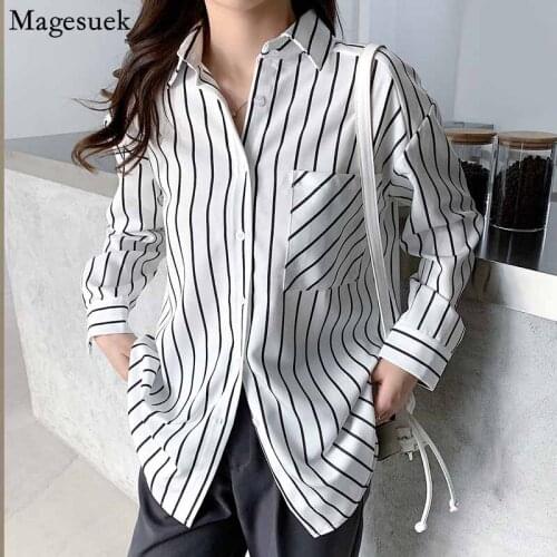 Turn-down Collar Ladies Pocket Blouses Women Casual Striped Button Up White Shirts Autumn Loose Long Sleeve Fashion Tops 12574