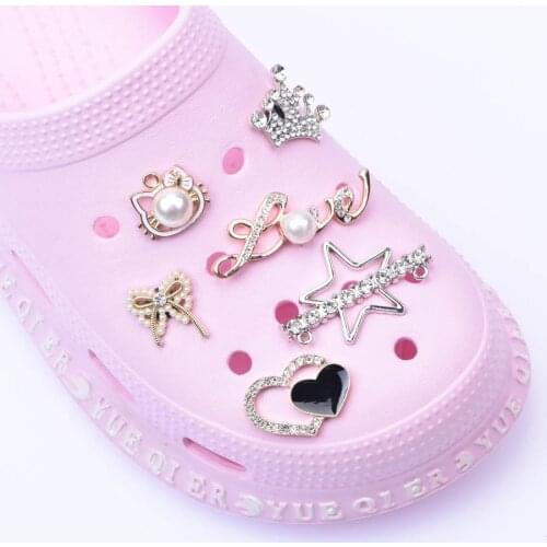 1pcs Shoes Metal Charms Designer Croc JIBZ Accessories Clog Shoe Button Decoration Lovely Little Bear Charm for Croc Shoes