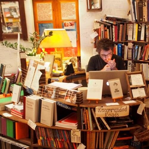 DHL IN STOCK Bookshop with light 10201 2524Pcs City Street View Model Building Blocks Bricks Toys Children christmas Gifts 10270