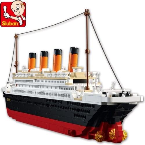 1012Pcs City RMS Titanic Ship Boat Technic Model Building Blocks Sets Friends Brinquedos Bricks Educational Toys for Children