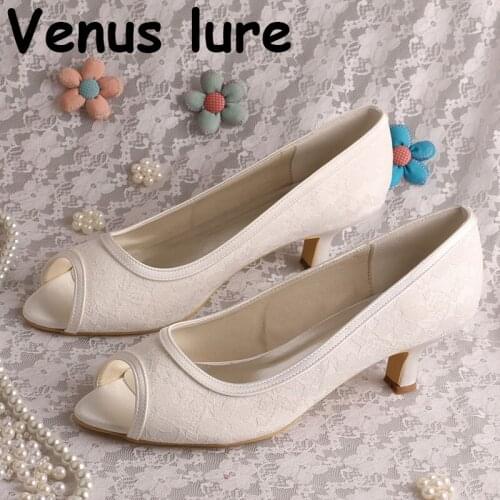 Customized Lace Peep Toe Ivory Bride Wedding Shoes Low Heeled Ladies Shoes