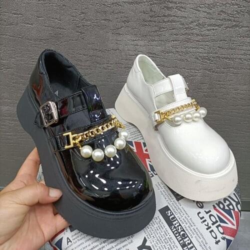 2021 spring new patent leather beaded platform platform womens shoes chain casual shallow mouth single shoes women
