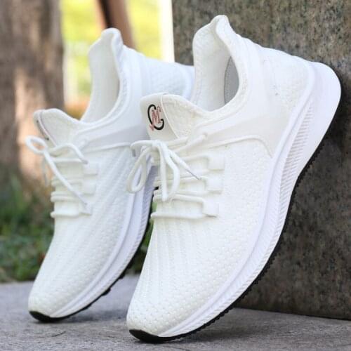 2020 Trending Summer Sports Sneakers Mens Breathable Casual Running Shoes Lightweight Athletic Jogging Shoes Gym Workout Shoes