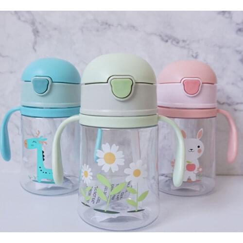 300ML Cute Giraffe Baby Cup Kids Children Learn Feeding Drinking Water Straw Handle Bottle Mamadeira Sippy Training Cup 3 Colors