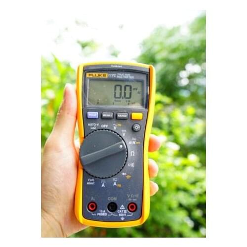 Fast arrival FLUKE 117C 117 DMM Digital Multimeter Electrical Tester Alert Detector W/ TL75