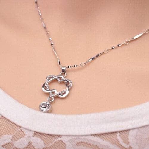 Fashion Women Necklaces Jewelry Double Heart Pendant Necklace Jewelries Chain Trinket Charm Women Necklaces Exquisite Choker