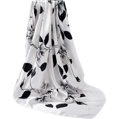 90x90cm Female Long Wraps Beach Sunscreen Women Point Printing Scarf Fashion Retro Female Multipurpose Shawl Scarf Бандана