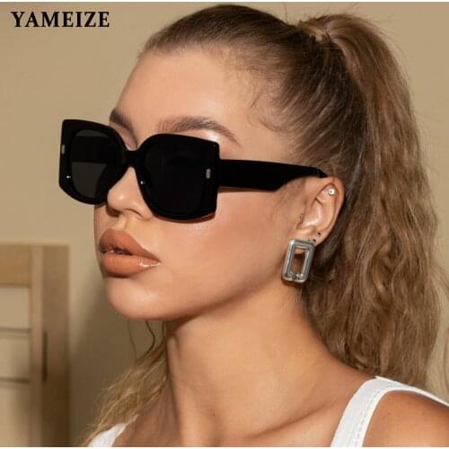 Classic Oversized Square Sunglasses Women Fashion Rivet Black Leopard Sun Glasses Female Vintage Big Shades Gafas De Sol Mujer