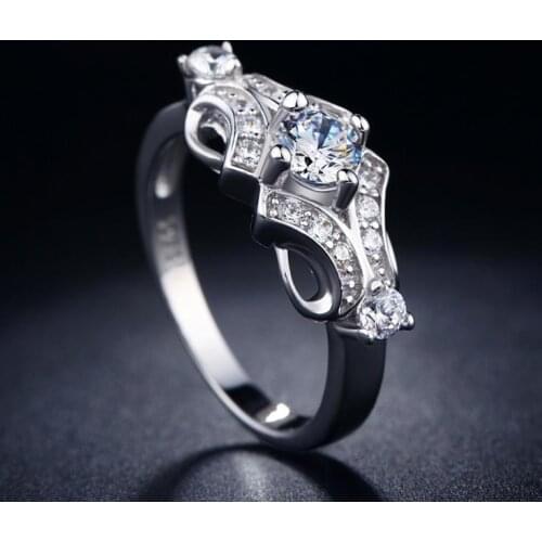 2017 vintage crown design cz women wedding ring lady jewelry zircon wedding engagement ring wholesale us 6 7 8 9 Distribution