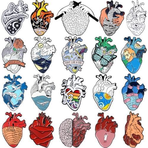 Cartoon Fun Heart Modeling Enamel Brooch Ocean Whale Spray Flower Butterfly Love Eyes Drawing Switch Alloy Badge Pin Jewelry