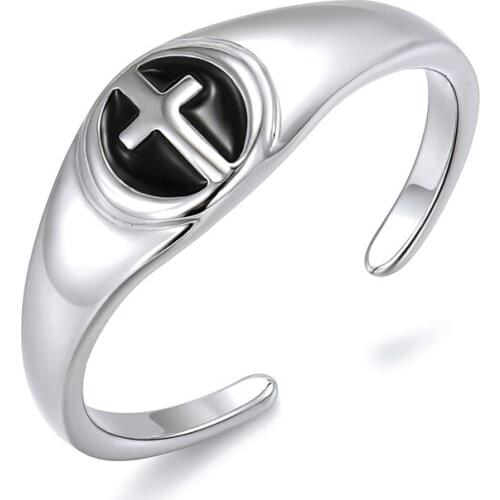 1PC Punk Hip Hop Black Cross Men Ring Simple Trendy Metal Round Jesus Cross Open Finger Ring For Men Women Jewelry Gift R58-3