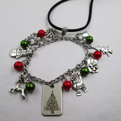 A moment in our arms alifetime in our... christmas theme leather stainless steel chain rearview mirror christmas tree decoration