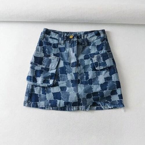 Hot girl wind contrast plaid denim skirt female 2021 European and American summer new high waist irregular rough skirt DLbsq149