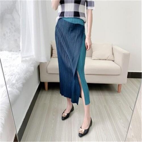 Miyake pleated skirt 2021 new summer two-color stitching pleated skirt is thin and splits fashion temperament all-match