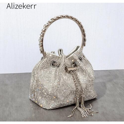 Diamonds Tassel Evening Clutch Bag Women Luxury Designer Chain Metal Ring Handle Shiny Crystal Bucket Purse Bridal Wedding Party