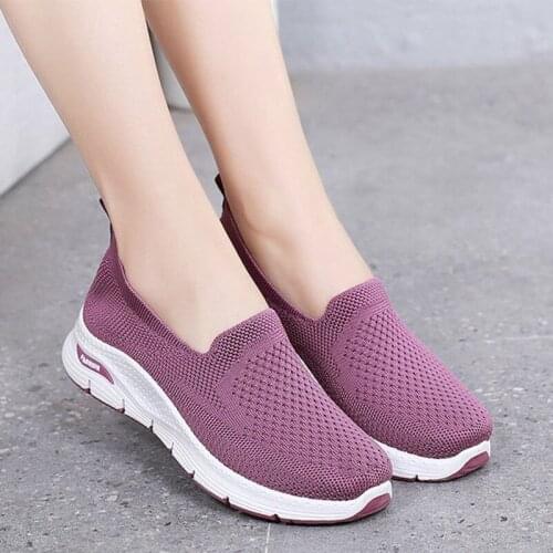 2021 Women Flat Slip on Shoes Ladies Outdoor Lightweight Sneakers Summer Spring Casual Female Kintted Air Mesh Flats Shoes