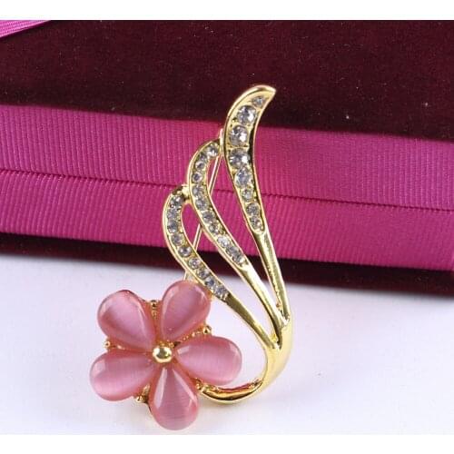 Simpie Wings Flowers Brooch Jewelry For Women/men Fashion Jewelry Brooch Pins Metal Scarf Wedding Gift Diy Jewellery Accessories