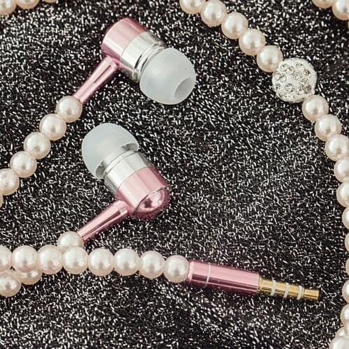 Fashion In Ear Earphones Handsfree Smartphone Music Earbuds With Microphone Luxury Pearl Necklace Headset For Lively Listening