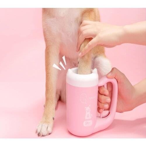 Dog Paw Cleaner Cup Portable 360 °Soft Silicone Comb Washer Clean Paws Quickly Clean Dirt Wash Pet Foot Bucket Dog Accessories