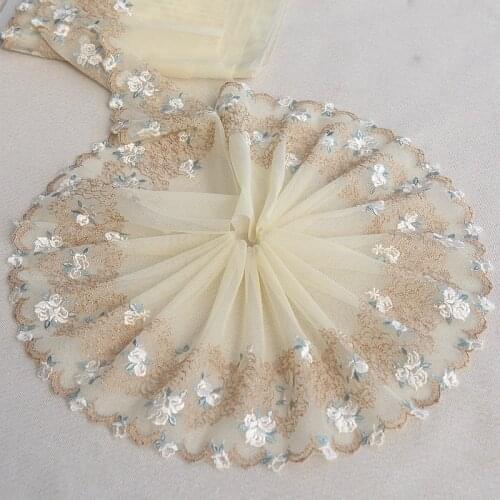 2 Yards Of Delicate Yellow Lace Trim High Quality Lace Fabric DIY Crafts Wedding Clothing Lace Ribbon Clothes Accessories