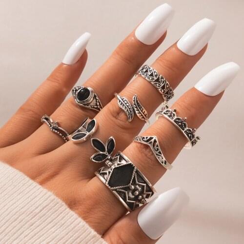 Tocona 8pcs/sets Vintage Silver Color Leaf Joint Ring Sets for Women Trendy Black Rhinestone Geometric Bohemian Jewelry 16421