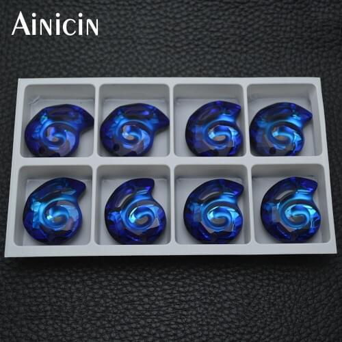 Ainicin 8pcs High Quality Faceted Crystal Snail Shape 25x30mm Royal Blue Color Pendants For Fashion Jewelry Making Materials