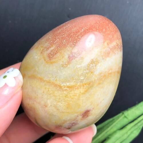 Natural wood fossil crystal gem reiki crystal palm egg massage egg decoration room crafts