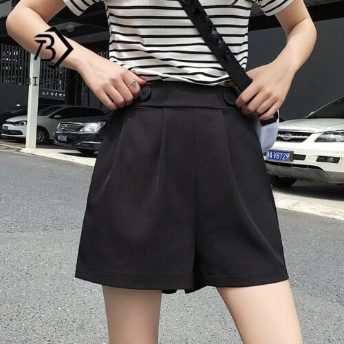 Winsleter Women's Shorts