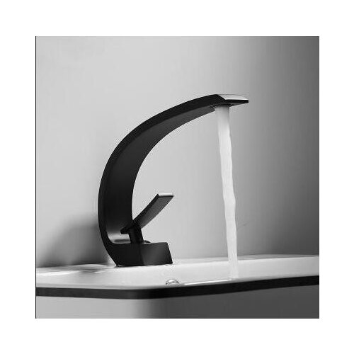 Single handle hot and cold waterfall faucet mound basin modern bathroom