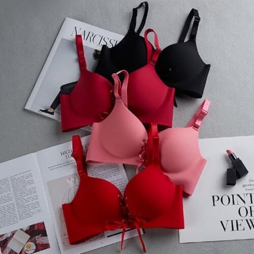 Pull B bra with no mark and no steel ring to gather up the adjustable thin and thick underwear