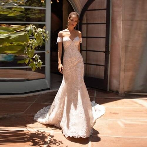Elegant Off Shoulder Mermaid Wedding Dresses 2021 Appliques Lace Court Train Bride Dress Backless Wedding Gown Vestidos De Noiva