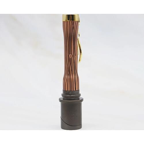 Strange Creative Model Grenade Pendant Inflatable Lighter Metal Keychain Flame Gas Lighters Smoking Accessories Gadgets For Men