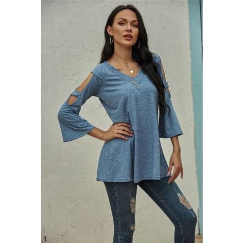 Summer Women’s Fashion Hollow Trumpet Sleeve T-shirt Classic Solid Color Button V-neck Three Quarter Sleeve Pullover Top