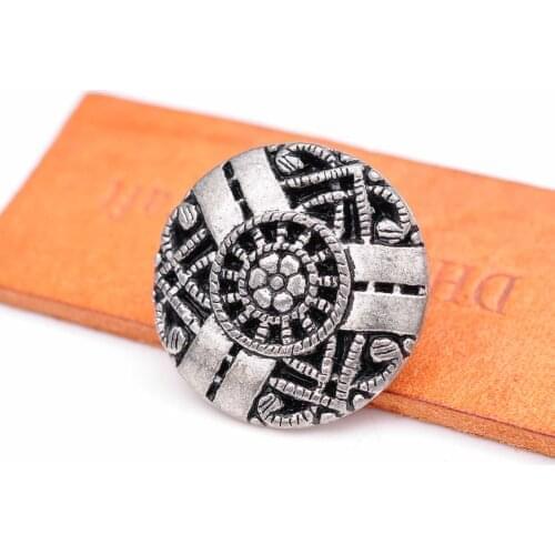 30mm Antique Silver Western Celtic Flower Pattern Engraved Leathercraft Concho For Belt Bag Boot Wallet Decor Rivetback
