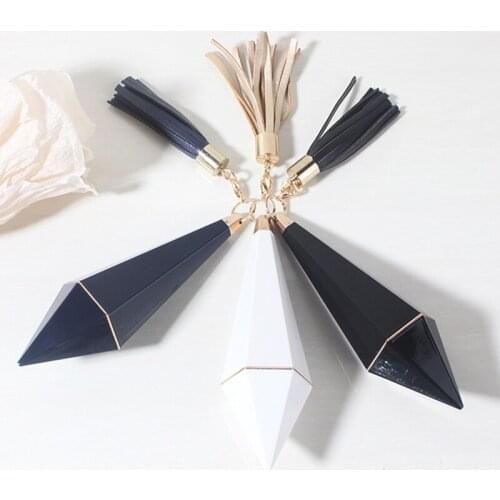 DIY Lipstick Tubes With Tassel lips Tube Empty Lip BalmTubes Diamond Black White Blue Refillable Cosmetic Packaging 100pcs/lot