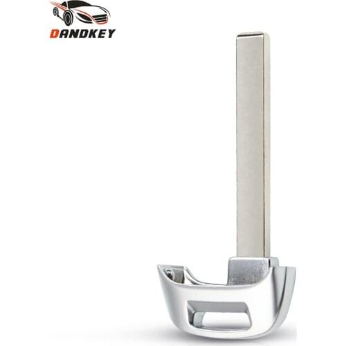 Dandkey 20pcs Smart Emergency Car Key Blade Remote Insert Small for Audi SQ7 Q7 TT A8L 2018 HU66 Blade Blank