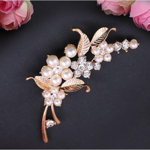 Elegant Floral Brooch Bauhinia Pearl Brooch Pin Crystal Rhinestones Flower Brooches For Women Plant Jewelry Bouquet Decoration