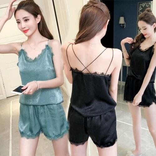 2021 Summer New Sexy Halter Strap Lace Shorts Simulation Silk Ladies Pajamas Women Summer Korean Home Service SuitsSilk Pajamas