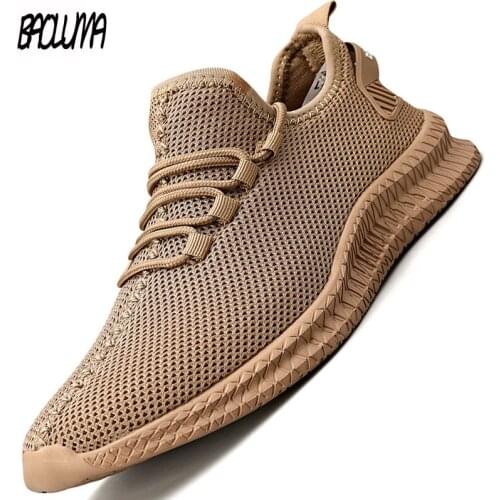 Summer Mens Shoes Sneakers Breathable Mesh Brand Luxury Mens Sneakers Moccasins Original Mens Sneakers White Light Walking