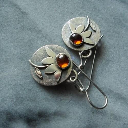 Boho Round Disc Filigree Carved Leaf Inlaid Stone Earrings Vintage Drop Dangle Hook Earrings Charm Silver Color Tribal Jewelry