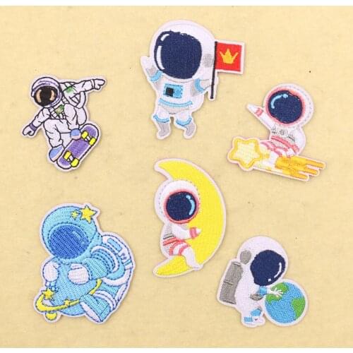 6PCS Cartoon Space Astronaut Badges Patches DIY Patch Cute Embroidery Applique Iron on Transfers for Clothing Fabric Wholesale