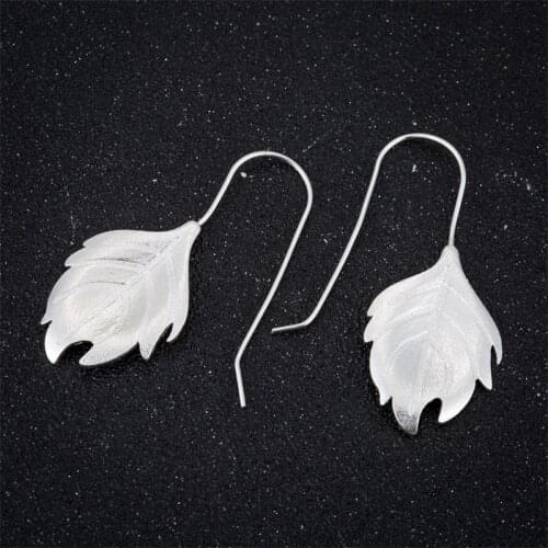 Bohemian Leaves Flower Leaf Big Earrings for Fashion Women Wedding Jewelry Simple Korean Long Dangle Drop Earrings Accessories