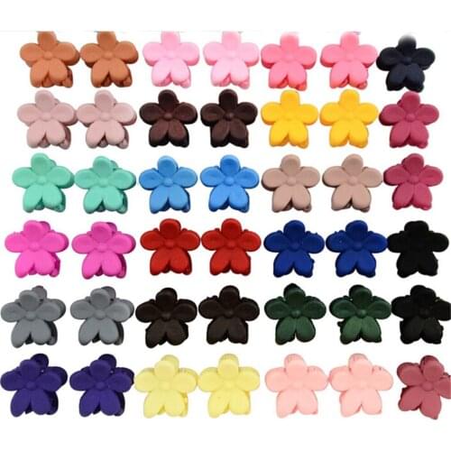 50pcs/lot Lovely Candy Color Mini Scrub Small Crabs Hair Claw Flower Hair Clips Girl Cute Cartoon Hair Accessories