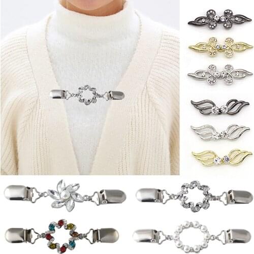 Retro Brooches for Womens Clothing Cardigan Sweater Blouse Shawl Clips Shirt Collar Flower Pattern Duck Clip Clasps Scarf Clasp