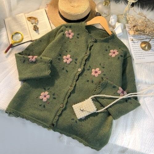 Sweater female design gentle retro lazy forest sweet loose cardigan knitted jacket dark green 2021 new