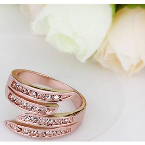 New Design Angels Wing Charms Rings Fashion 18 k Rose Gold Colou Crystal Jewelry Famous Brand Party Ring For Women YPR004