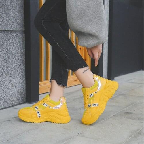 New Classic Style Women Sneakers Lace Up Female Sport Shoes Woman Outdoor Jogging Sneakers Comfortable Fast