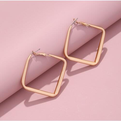 VG 6YM New Creativity Type C Square Oval Ladies Earrings Fashion Womens Birthday Present Jewelry Dropshipping Gifts