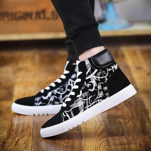 High Top Sneaker Male Classic Black White Trainers Mens Shoes Casual Fashion Sport Shoes for Men Sneakers 2021 Mens Red Shoes